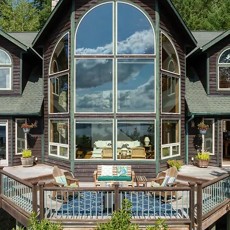 Stunning Sunsets, Luxe Lodging, Sauna And Spa